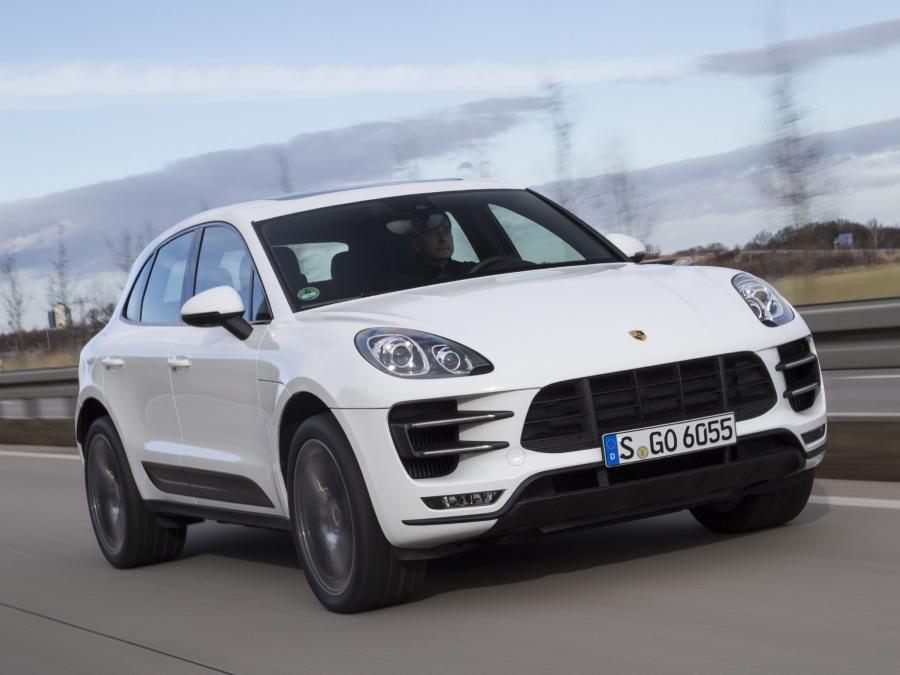  Porsche Macan Turbo 2014 года  (фото 18 из 33)